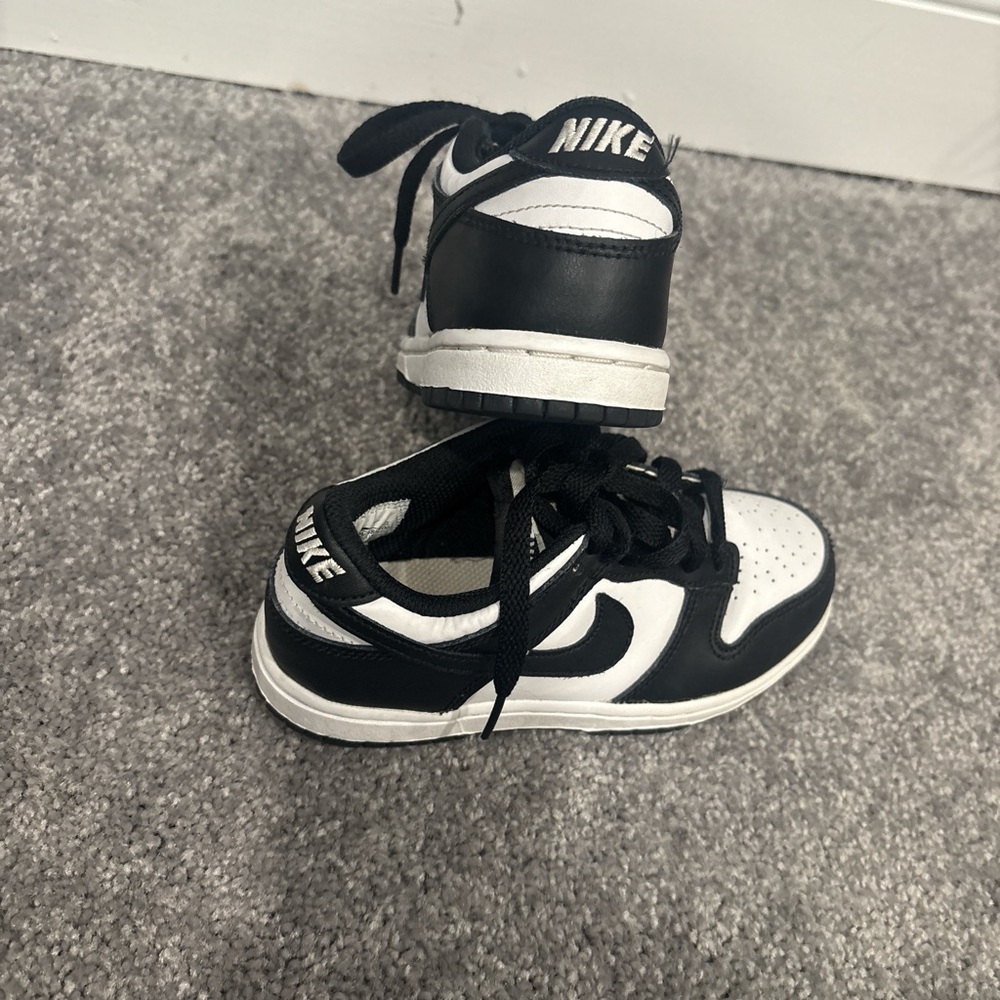 Nike Kids Black and White Sneakers